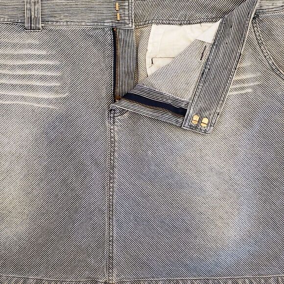 Venezia Women Distressed Denim Skirt White Pinstripes Size 28 - Picture 4 of 8